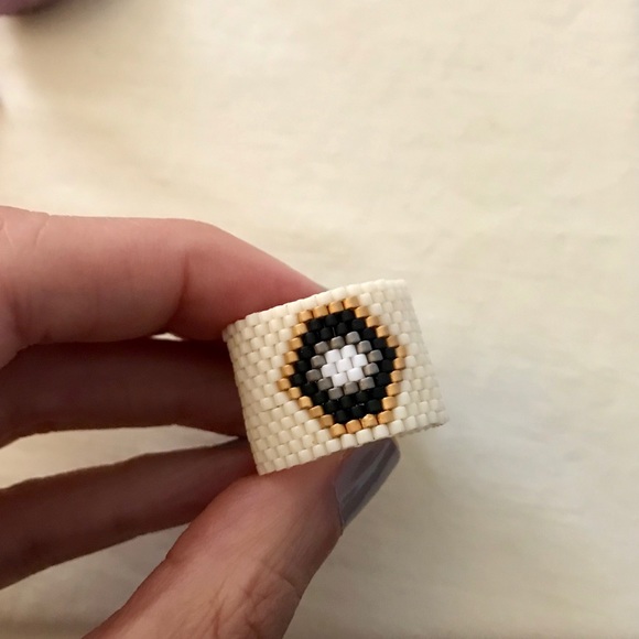 Handmade Ojito Ring - Picture 3 of 3